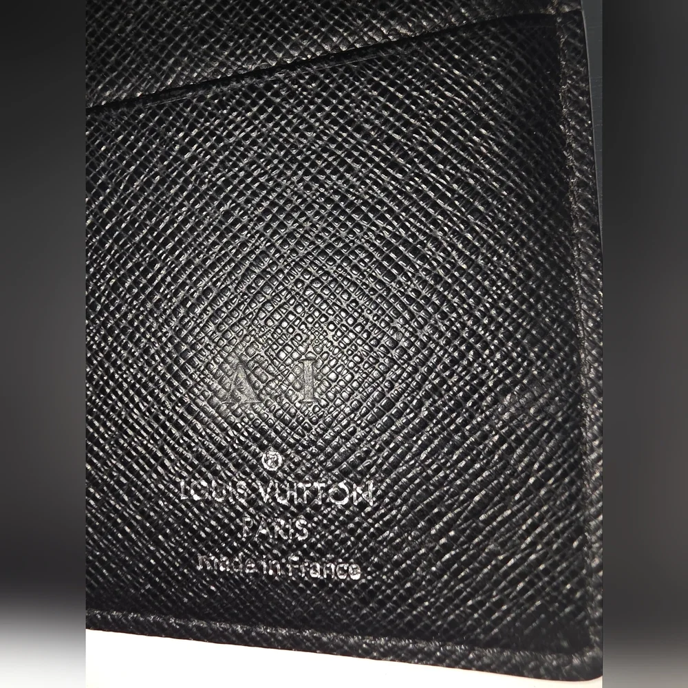 Louis Vuitton Damier Graphite Brazza Wallet | EXCELLENT CONDITION ✨️ - Picture 7 of 12